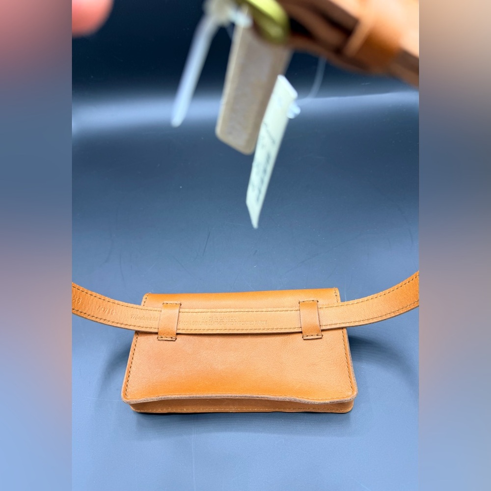NWT NEW Madewell Leather Waist Belt Bag Tan XS/S Fanny Pack Travel Minimalist - Picture 4 of 9